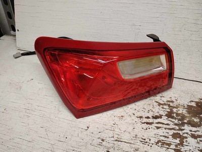 16 17 18 19 20 21 22 23 24 25 CHEVY MALIBU Tail Light Assembly Left