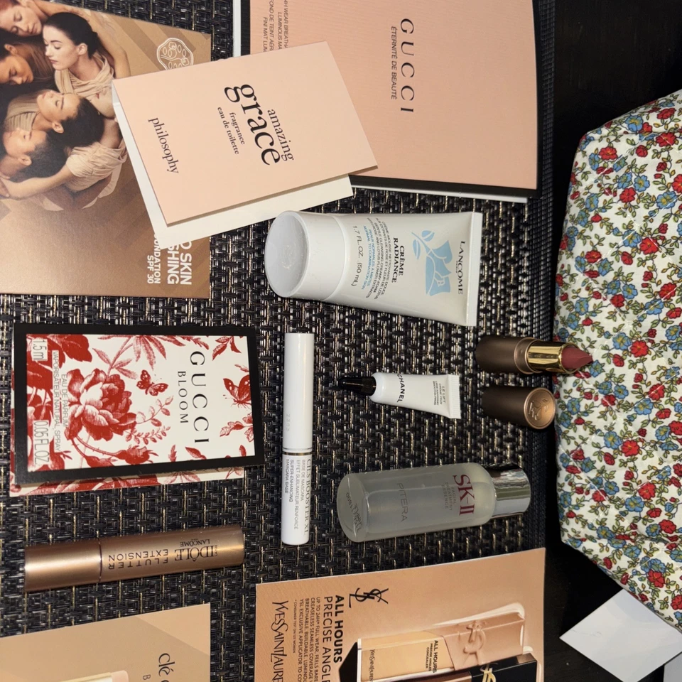 Gucci Chanel Ysl Bolso de Belleza Vacaciones Perfume Crema Regalo Set Viaje Niña 🎁 $225 Foto 4 de 4