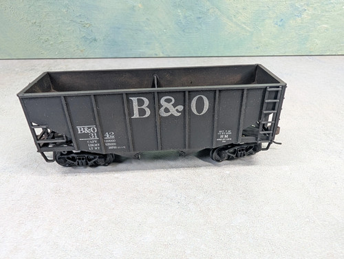 USADO Stewart Hobbies escala HO 2 bahías tolva abierta B&O #3142 desgastado | Condition: Used