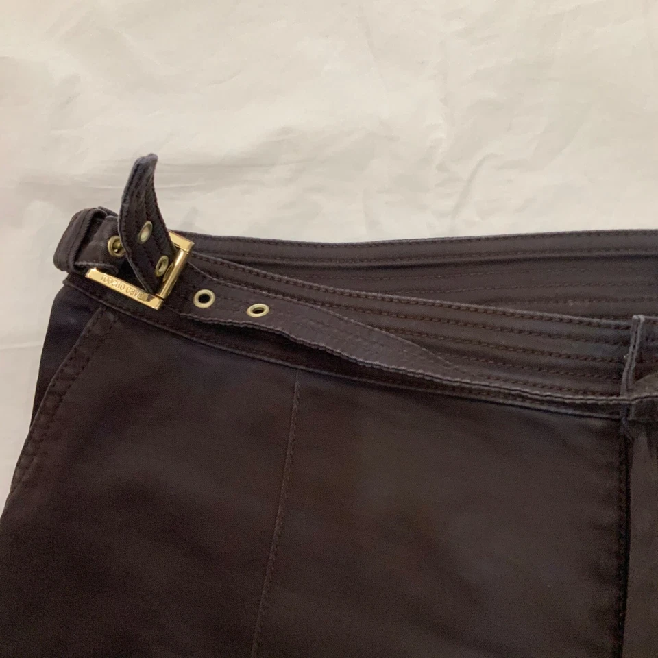 PANTALONES RECTOS AJUSTADOS ROBERTO CAVALLI TALLA. 48 ITALIA - MEZCLA DE ALGODÓN - COLOR MARRÓN - USADO Foto 4 de 4