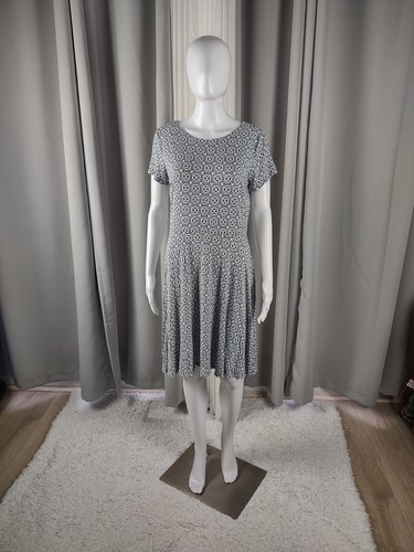 Loft Women's Blue White Geometric Print Short Sleeve Crew Neck Mini Dress Size 6