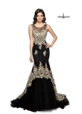 Abby Paris Tulle w/Embroidery  Formal Gown Dress Black & Gold Size 4. H