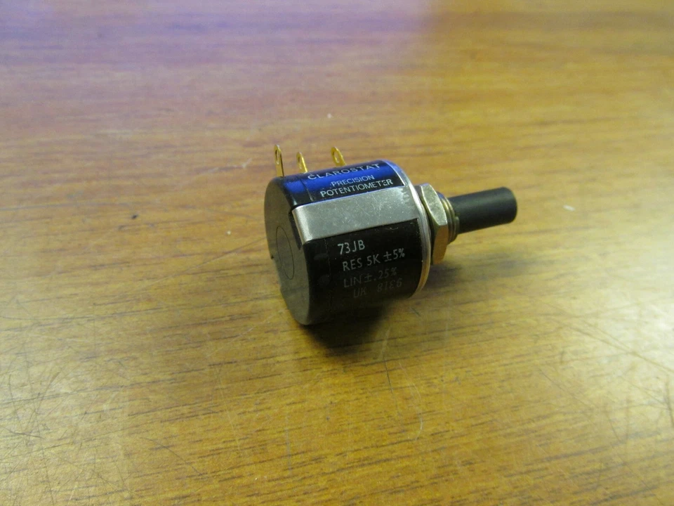 Nuevo en caja. POTENCIÓMETRO DE PRECISIÓN CLAROSTAT CAT# 73JB5K... ZH-54 Foto 3 de 3