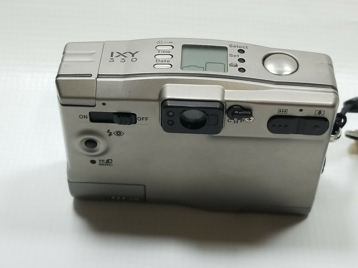 CANON IXY 330 APS Film Point & Shoot Camera w/ Case JAPAN CANON IXY 330 APS Film Point & Shoot Camera w/ Case JAPAN