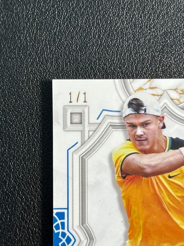 2024 Topps Royalty Tennis Holger Rune Auto Jumbo Relic Book Nike Logo 1/1 BJKU - Bild 3 von 9