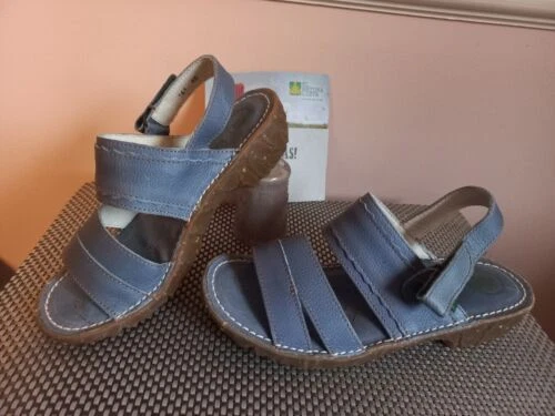 El Naturalista Women's Sandals