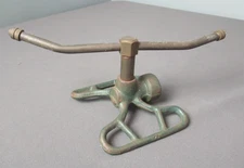 Antique Cast Iron 2 Nozzle Lawn Sprinkler Garden - Primitive - k5 rw