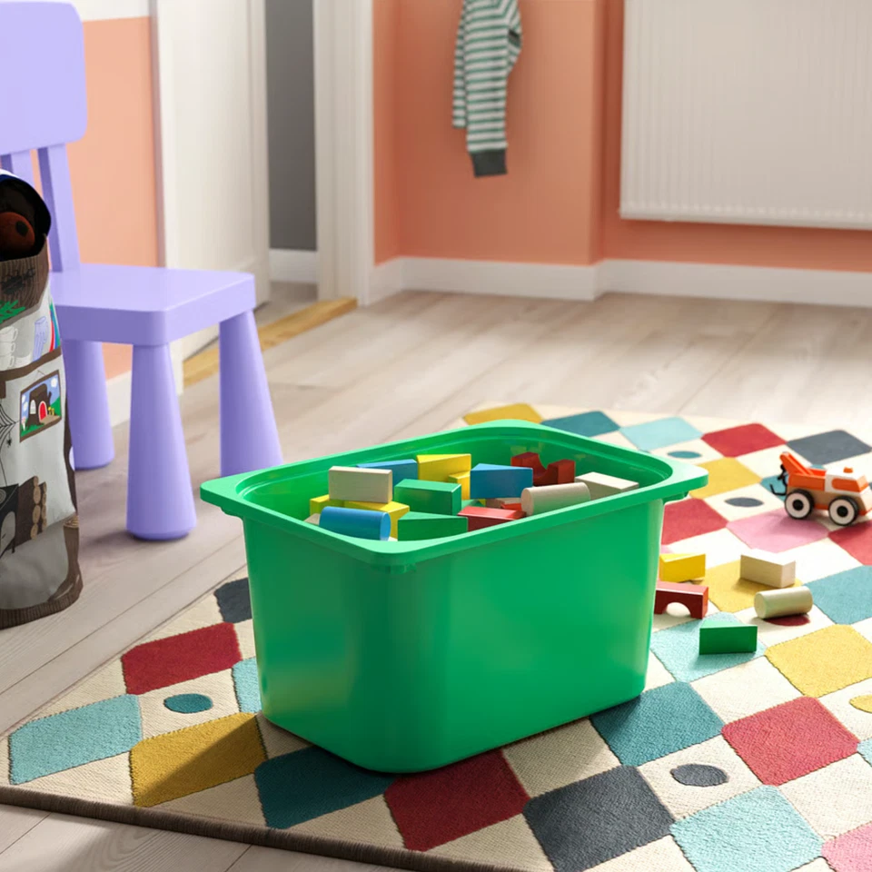 Unidad de almacenamiento IKEA TROFAST con cajas - pino manchado de blanco y blanco/lila Foto 4 de 4