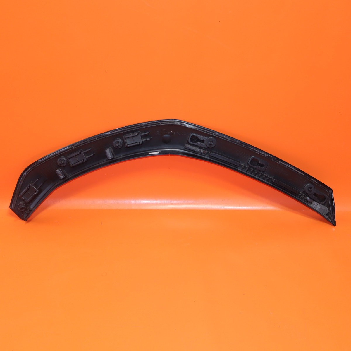 Lamborghini Urus 2019-2023 Rear Left Hubcap