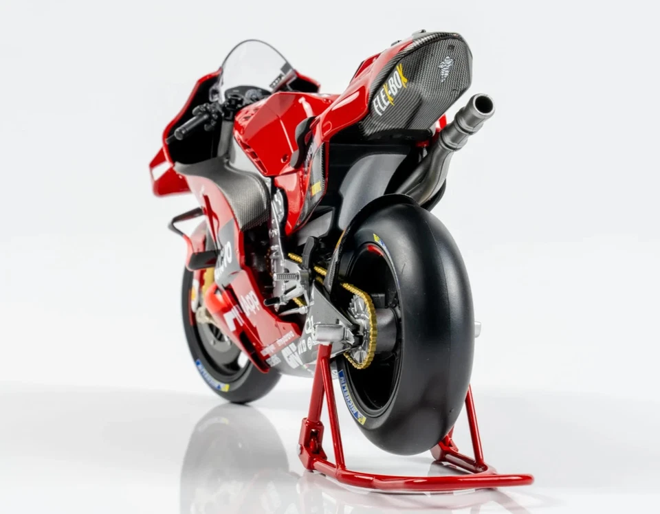 MODELLINO MOTO 1:12 TRUE SCALE TSM DUCATI DESMOSEDICI GP22 BAGNAIA MOTOGP 2022 - Immagine 4 di 4