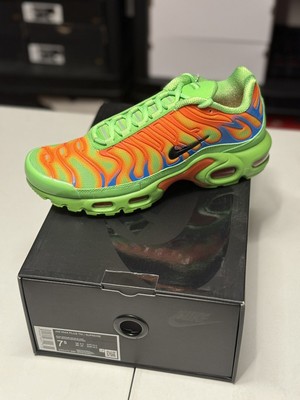 Size 7.5 - Nike Supreme x Air Max Plus TN Green Fast / Free Shipping!!