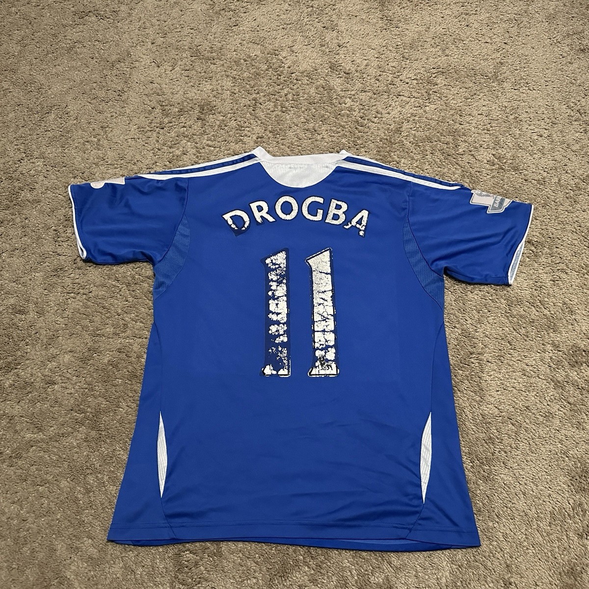 Didier Drogba #11 Chelsea FC Jersey Mens Small Adidas Premier