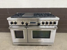 Wolf DF486G - 48" Professional Dual Fuel Range 6 Burners + Griddle Black Knobs
