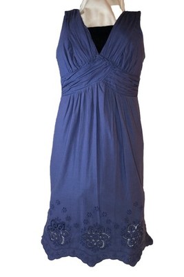 MAX STUDIO Women MED Summer Blue Dress w/Monochromatic Embroidered Scalloped Hem