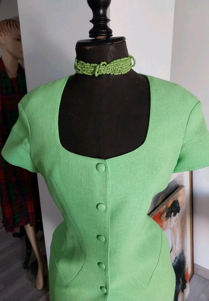 Superbe veste MUGLER doublée, cintrée vintage vert pomme T36/38 Voir dimensions - Photo 4/4