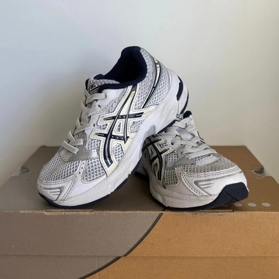 ASICS Gel-1130 Navy/White/Silver Kids Sneakers- SZ 12 C - Image 3 of 4