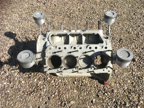 Unique Rolls Royce V8 Engine Table- Reclaimed and Upcycled- Industrial Salvage - Picture 6 of 12