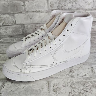 Nike Blazer Mid 77 Triple White CZ1055 117 Women's Size 9 Sneaker