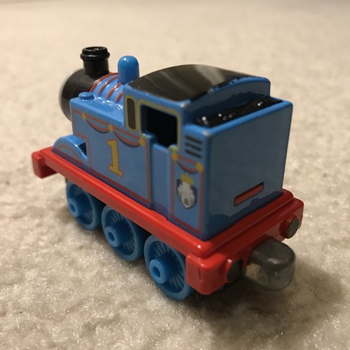 Thomas Friends Magnético Die-cast Juguete Tren Tanque Motor Celebración Limitada 2012 - Imagen 10 de 12
