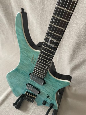 Factory Customized New Headless Strandberg Electric Guitar with 6 Strings