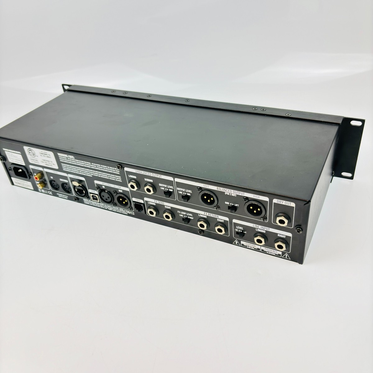 Line 6 Pod HD Pro X Guitar Multi-Effects Rackmount Processor