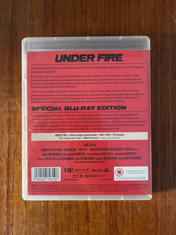 Under Fire. Eureka Masters of cinema Blu-ray + booklet. Nick Nolte, Gene Hackman - Image 2 of 3