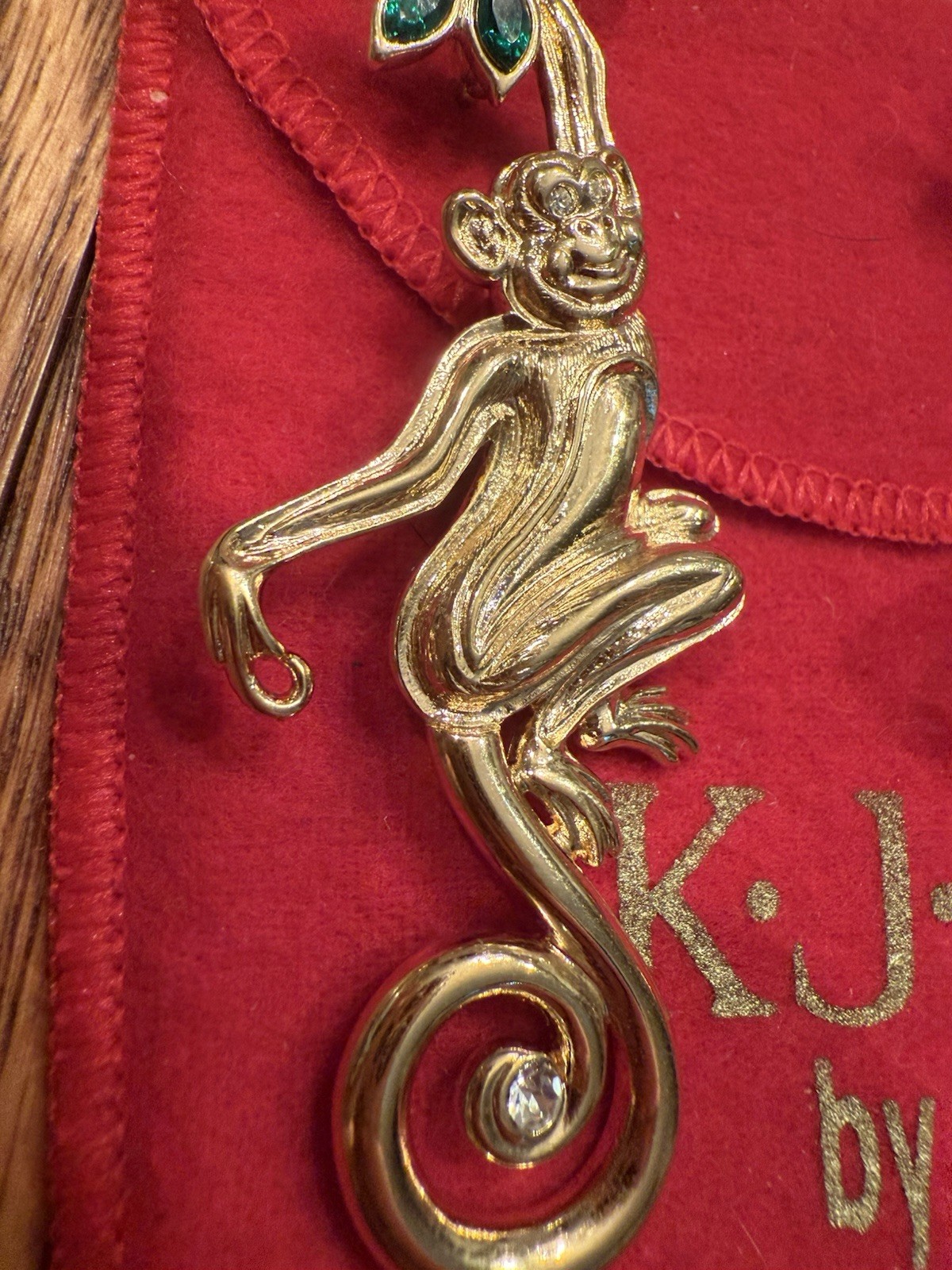 Picture 2 of 6