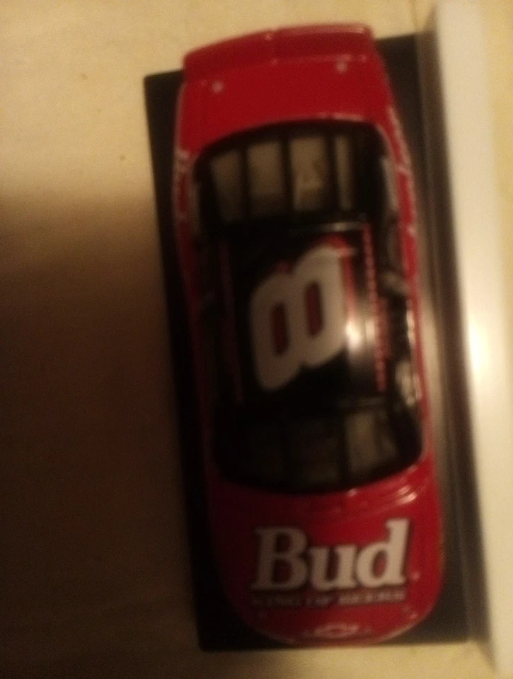 Dale Earnhardt Jr. Monte Carlo Budweiser Edición Limitada. Mini réplica con firma Foto 3 de 4
