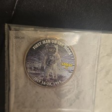 Apollo 11 1969 First Man on the Moon Pin - Astronauts Space Travel