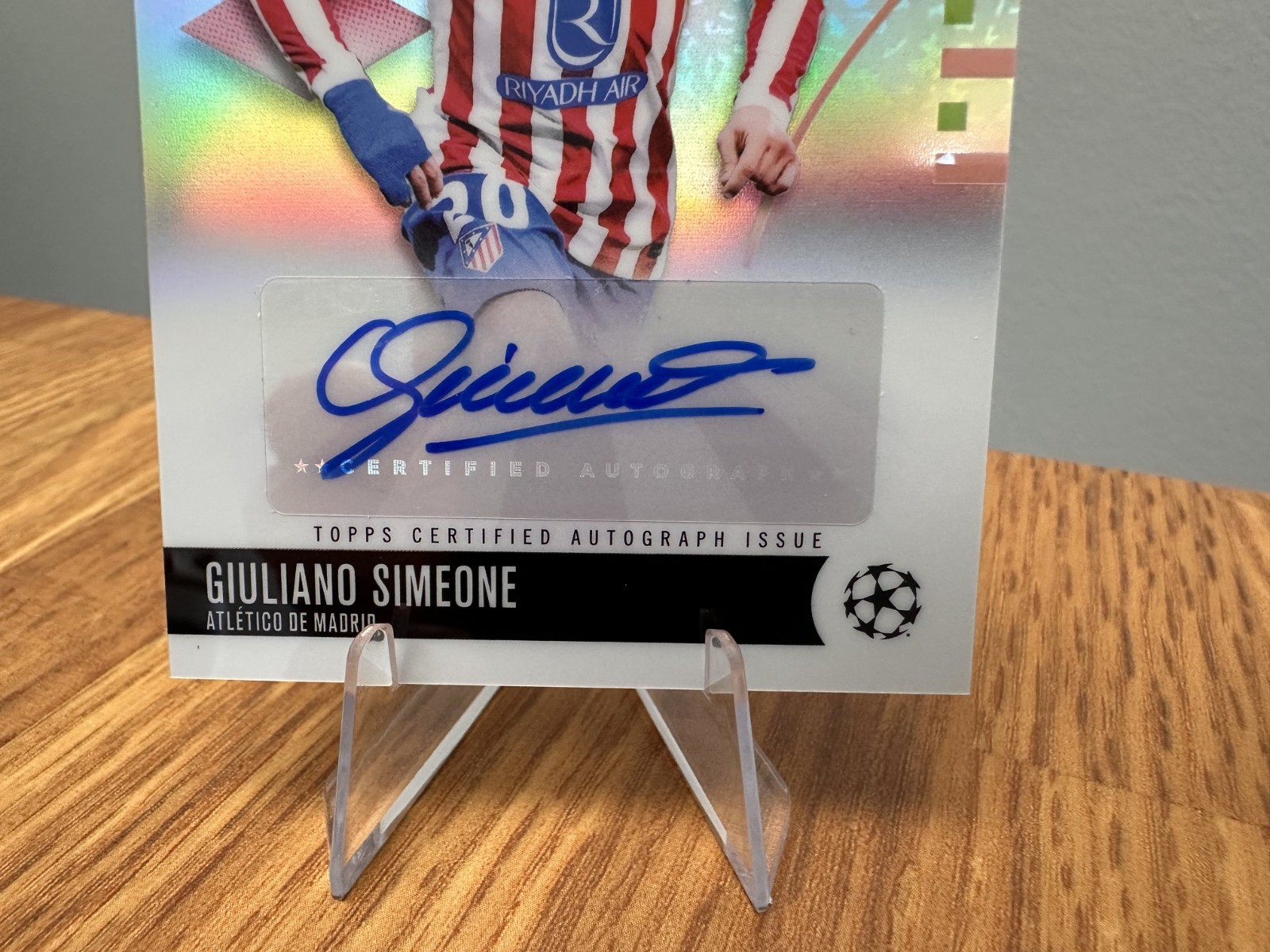 2025-26 Topps Finest UEFA UCC - Giuliano Simeone Auto BA-GS Atletico Madrid view 2