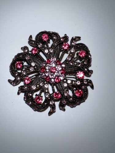 Flower Brooch Pin Filigree Openwork Bronze Tendril Pink Rhinestones Regency - Picture 1 of 3