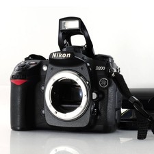 Nikon D200 DSLR Camera Used Part of LCD in Viewfinder Slightly Dim From Japan