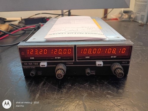 BENDIX/KING KX 165 P/N 069-1025-01  14 VDC WITH GLIDE/SLOPE WITH FAA FORM 8130-3