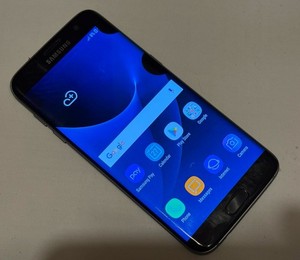 Samsung Galaxy S7 Edge SM-G935F Smartphone Schaden als Ersatzteil oder Reparatur