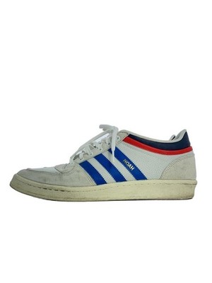Men 9.5US Adidas Low Cut Sneakers/Wht/S42600