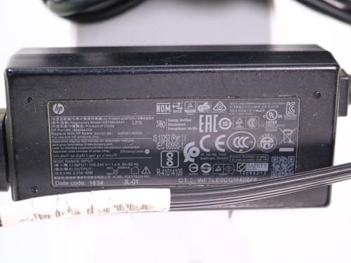 Genuine New HP 45W AC Power Charger for HP Notebook 15-ay127cl 15-ay041wm Laptop - Picture 2 of 8