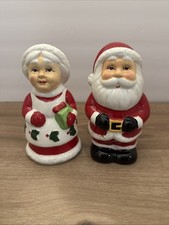 Santa and Mrs. Claus Salt and Pepper Shakers set porcelain Christmas