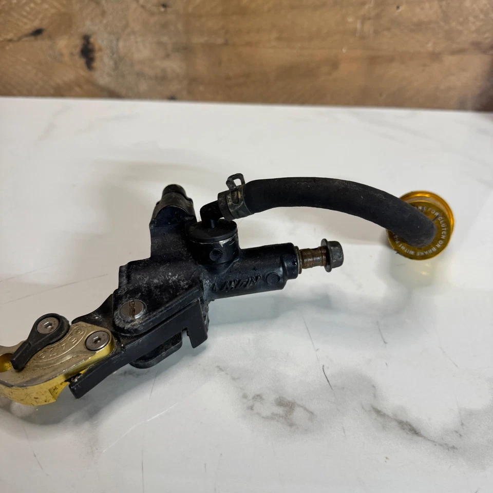 01-04 YAMAHA YZF R6 06-09 R6S OEM FRONT BRAKE MASTER CYLINDER - Image 4 of 4