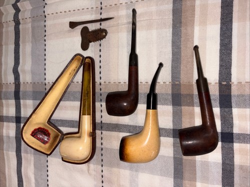 4  Vintage Pipes 2 Meerschaum Estate Pipes