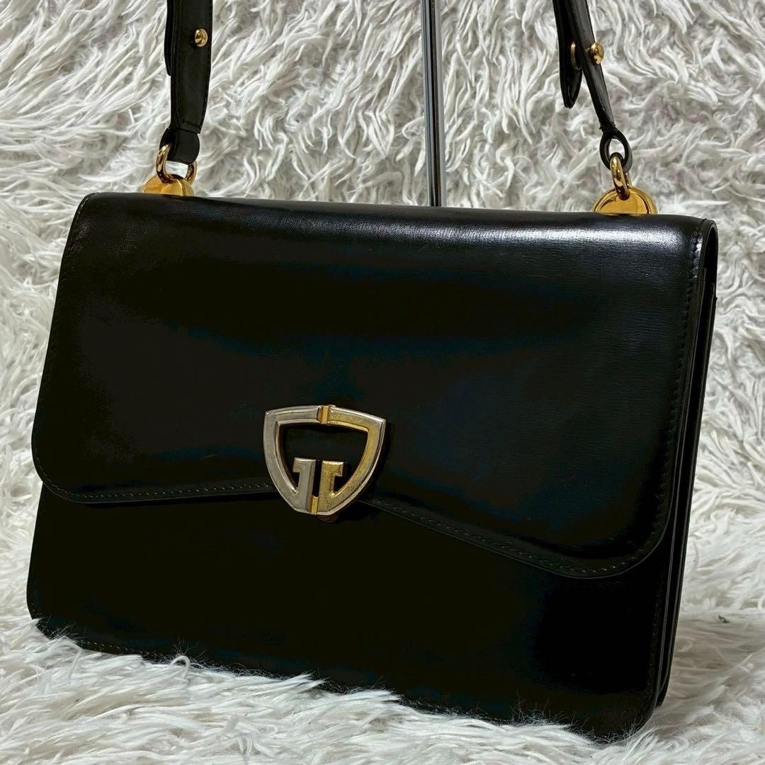 GUCCI GG Leather Shoulder Bag Black Authentic Women's Crossbody Vintage