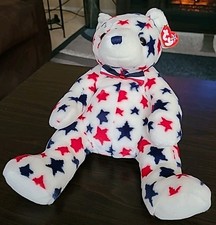 TY Beanie Buddy White Patriotic Teddy Bear 2004 MWMT'S in Tag Protecter