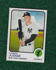 AARON JUDGE - 2022 TOPPS HERITAGE BASE CARD # 44 - NEW YORK YANKEES - MLB
