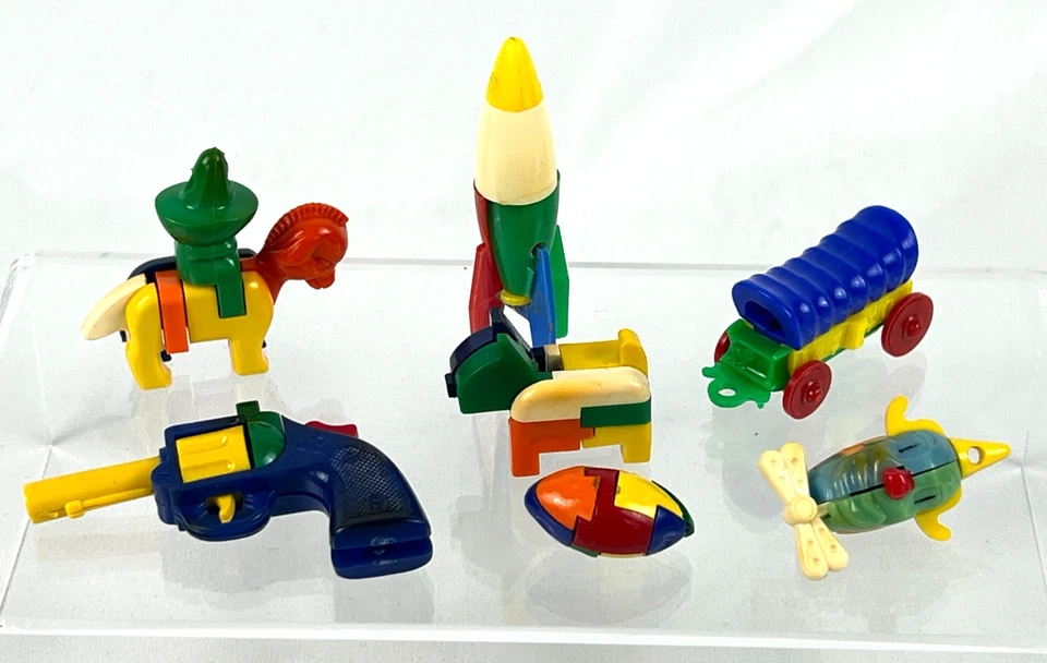 Vintage 1940's Lot of 14 Keychain Puzzles Lional, Plas-Tix, Bell, Merit, Others - Image 2 of 4