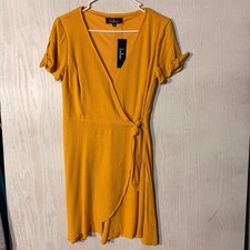 Lulus Wrap Dress Womens Small Mustard Yellow Short Sleeve V-Neck Mini NWT