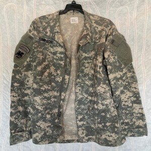 COAT, ARMY COMBAT UNIFORM with "SIMPSON" INSIGNIA Sz MED-LONG 8415-01-519-8512