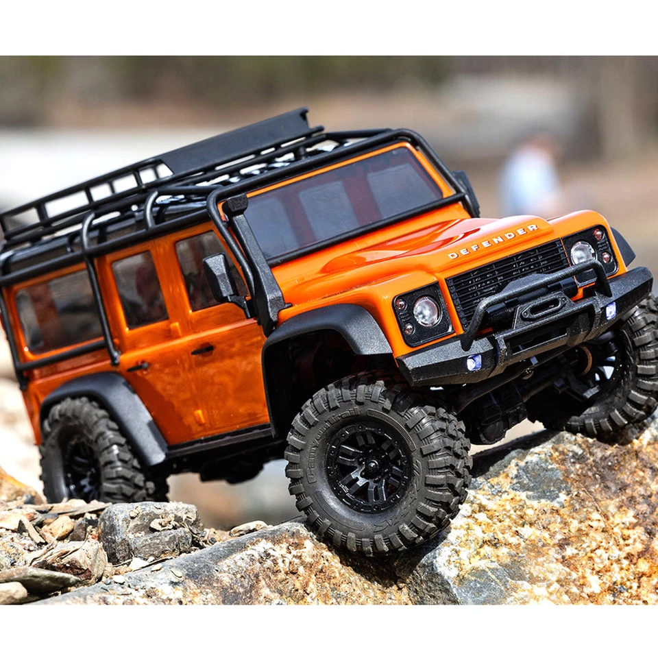 TRAXXAS TRX-4M 1/18 LAND ROVER DEFENDER RC CRAWLER RTR OFFROAD CLASSIC ORANGE - Image 3 of 4