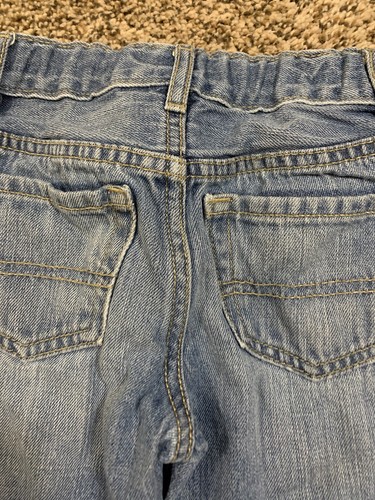 The Children's Place Boy's Blue Jeans. Straight Leg. Size: 5. 100% Cotton - Picture 6 of 11