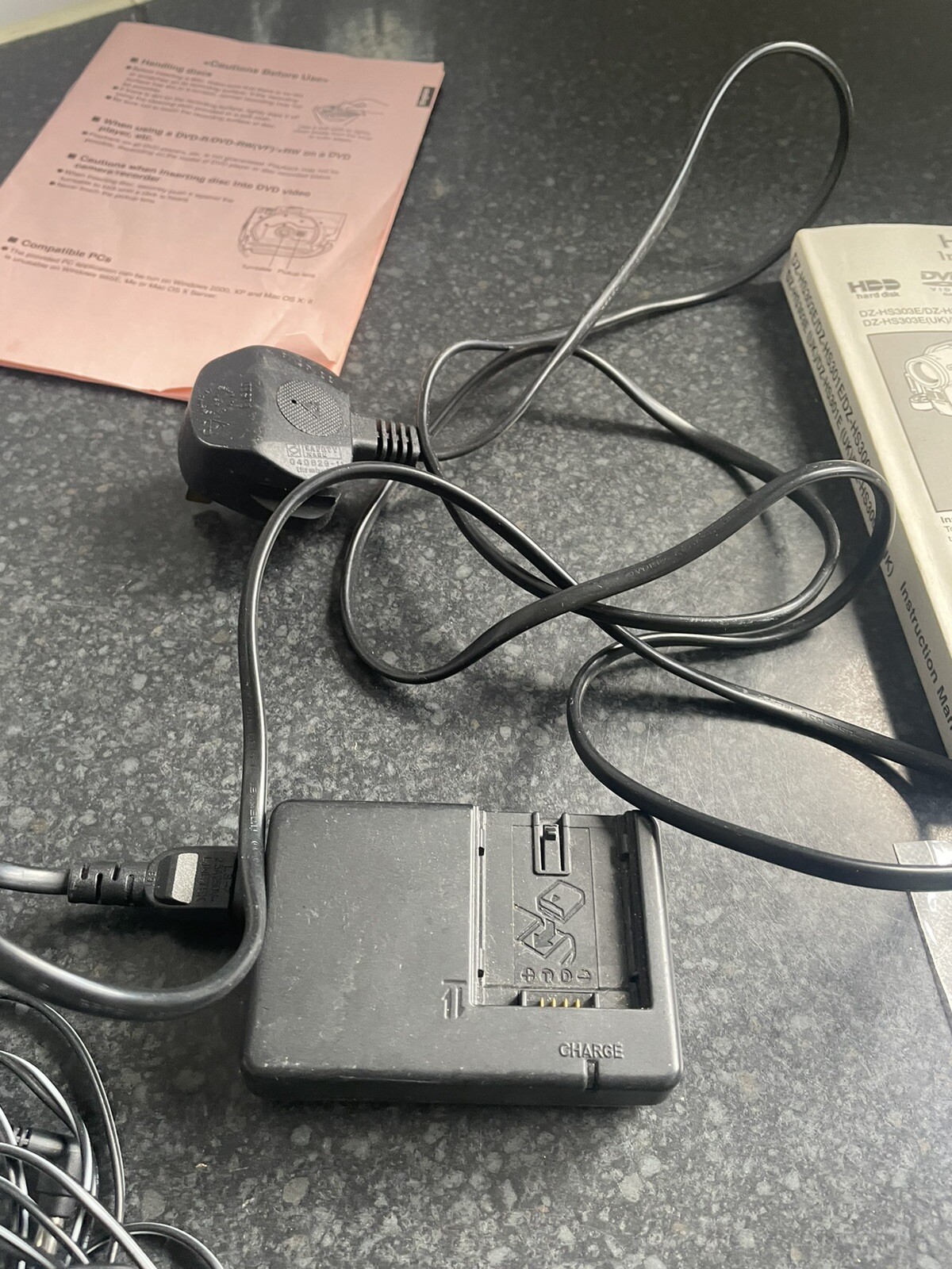 HITACHI dvd camcorder Dzhs300e/with Original Box, Manual And Chargers