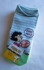 PEANUTS 5 PK CHARLIE BROWN AND THE GANG NO-SHOW SOCKS, SHOE SIZE 4-10