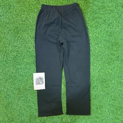 Fear of God Essentials SS22 Sweatpants Relaxed Stretch Limo Black